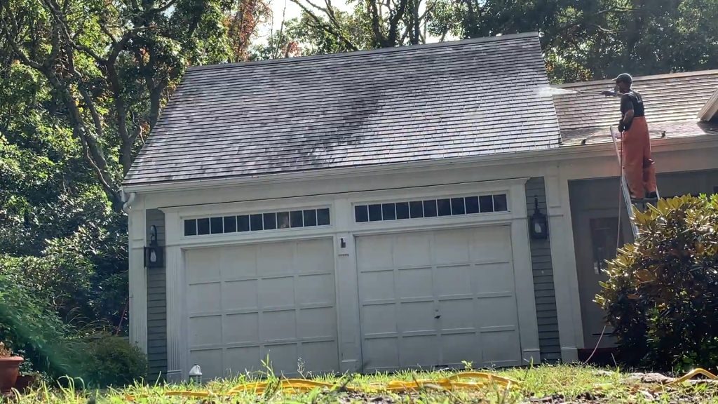 Cleaning Cedar Shingles​